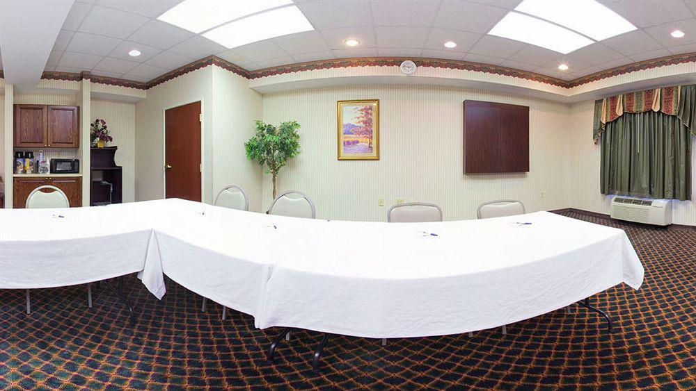 Holiday Inn Express Hillsville By Ihg Esterno foto