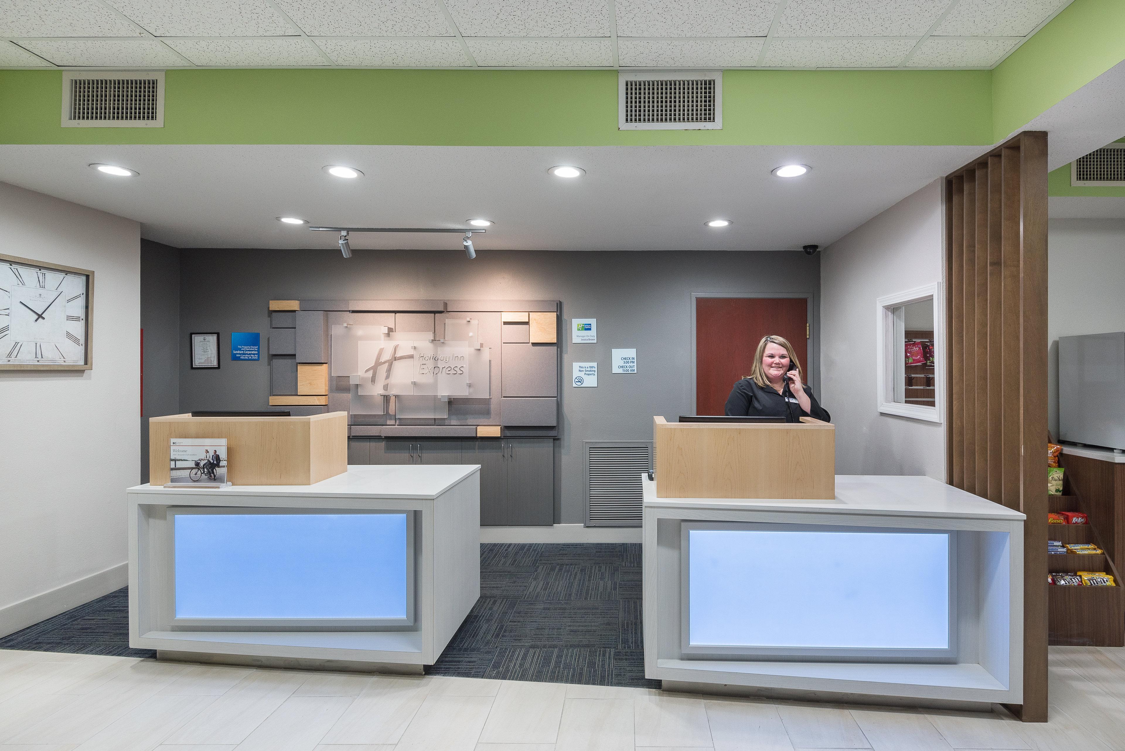 Holiday Inn Express Hillsville By Ihg Esterno foto