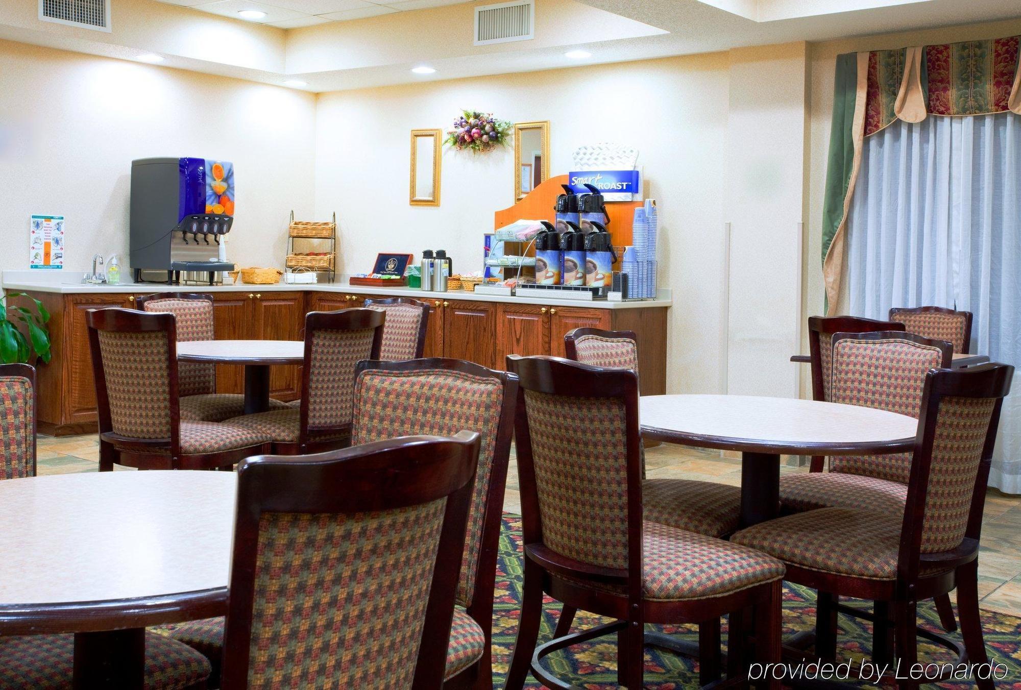 Holiday Inn Express Hillsville By Ihg Esterno foto