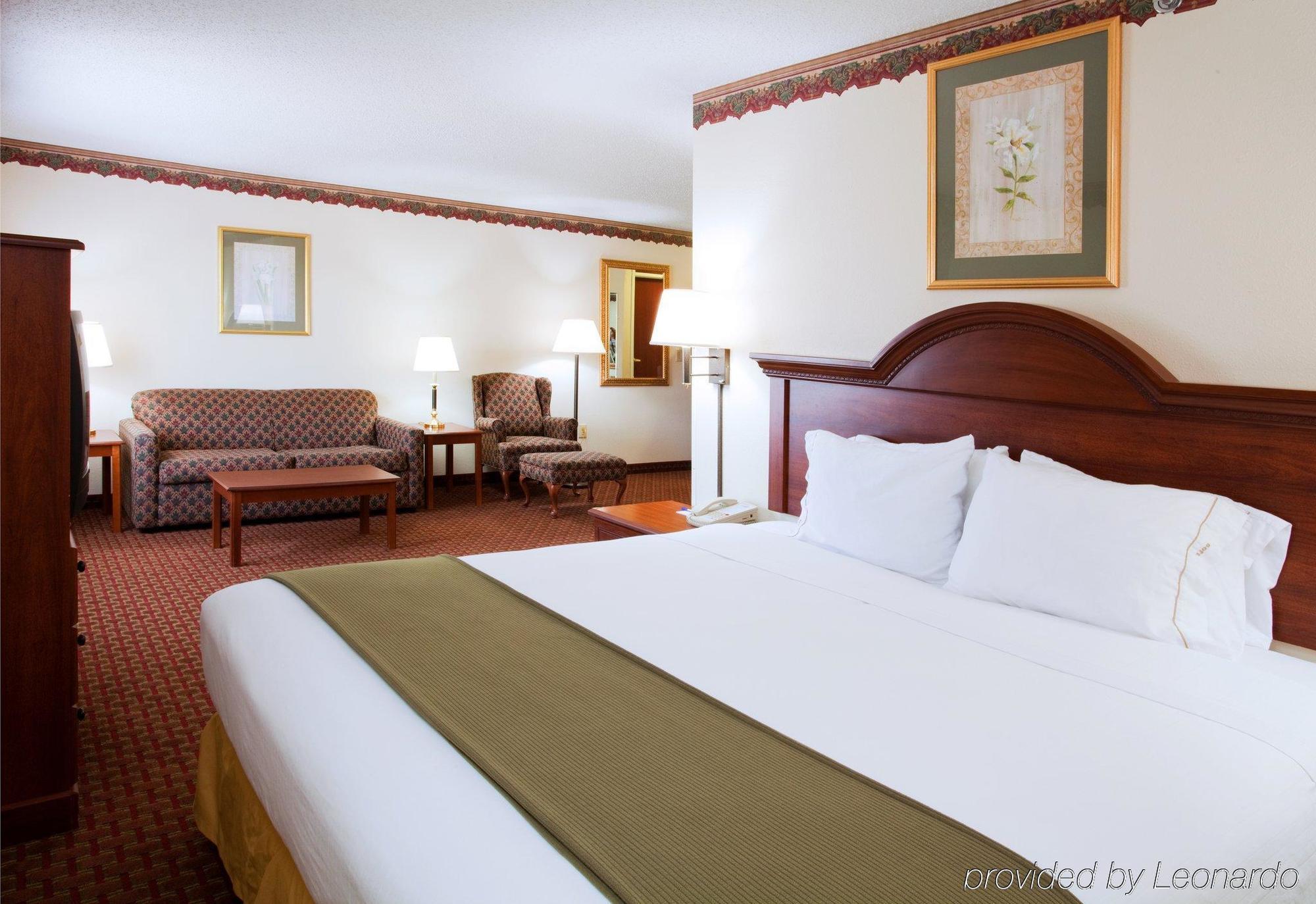 Holiday Inn Express Hillsville By Ihg Esterno foto