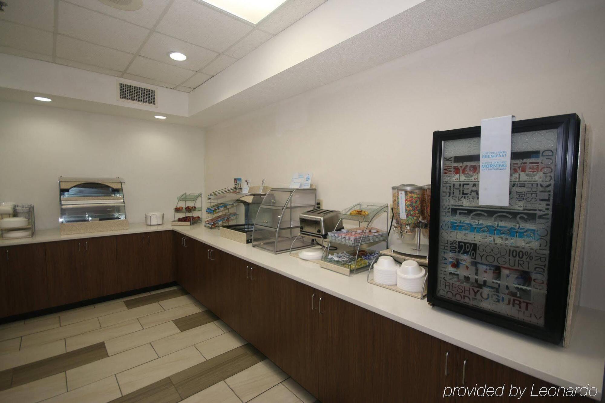 Holiday Inn Express Hillsville By Ihg Esterno foto
