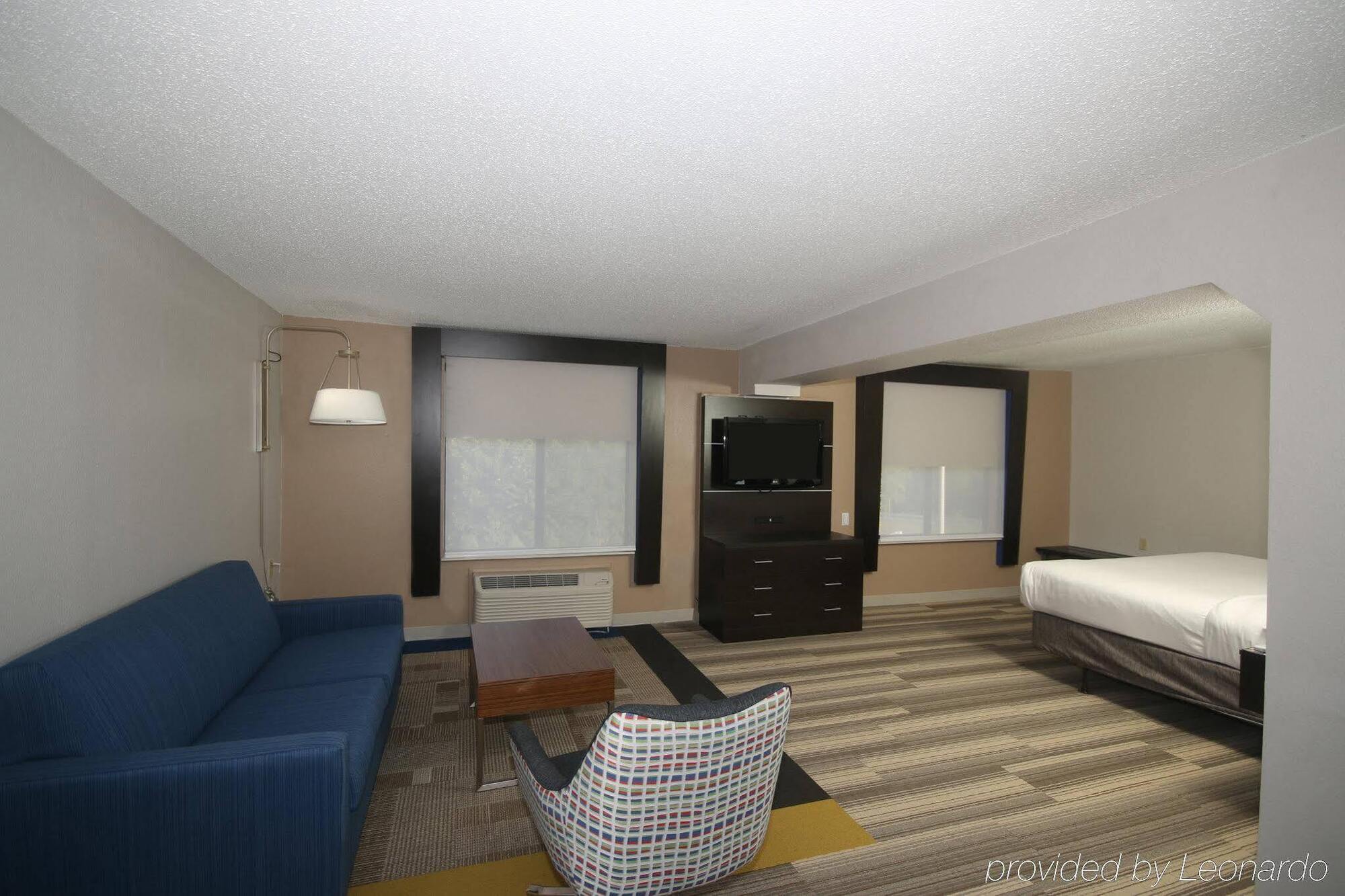Holiday Inn Express Hillsville By Ihg Esterno foto
